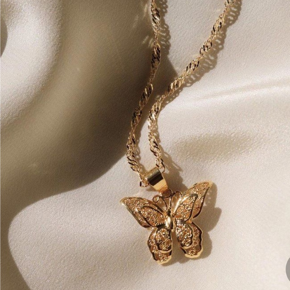 Gold filled 14k butterfly necklace - Picture 2 of 4